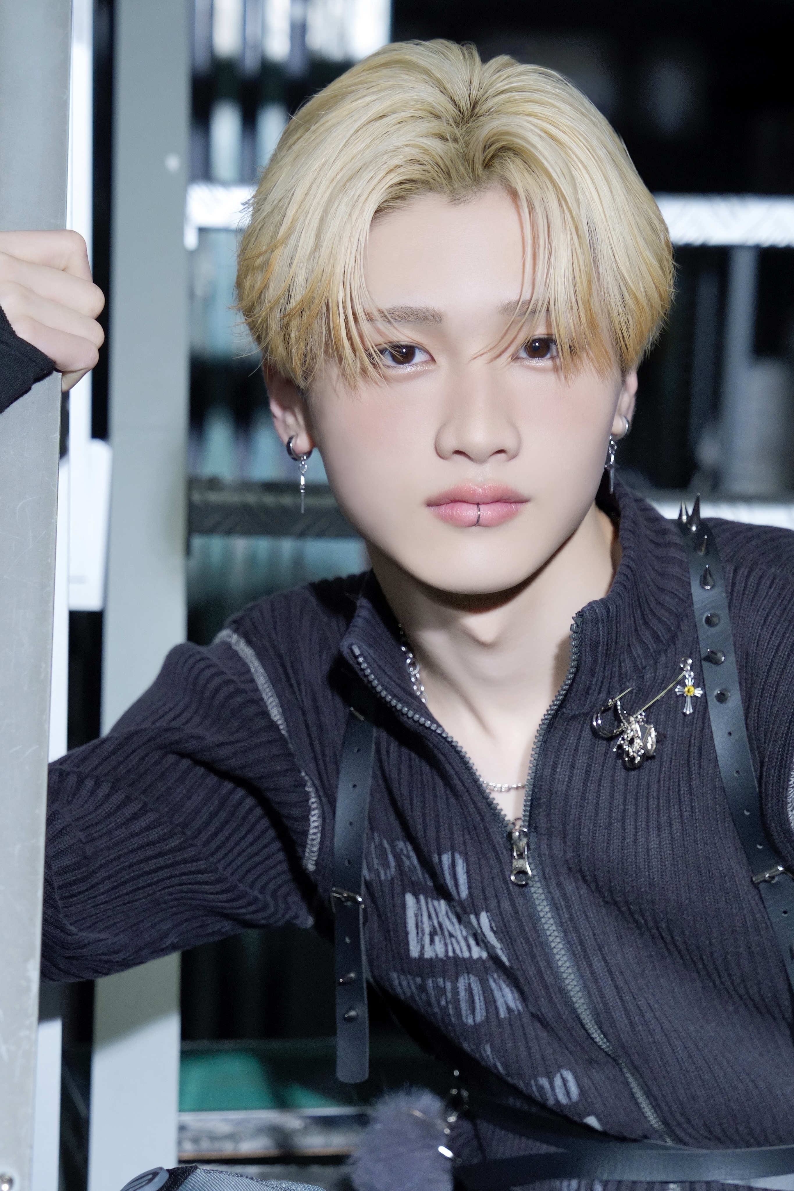 SHOU
